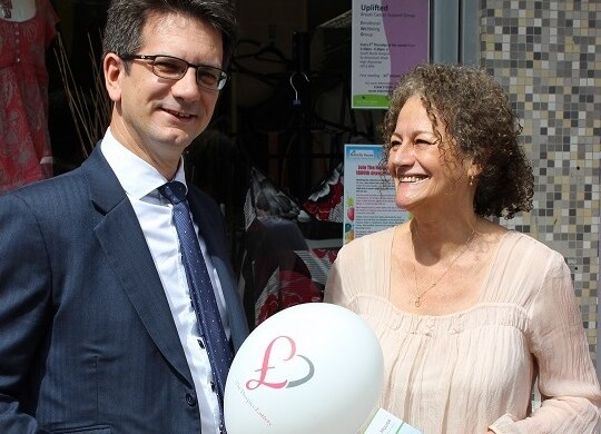 2 Steve Baker Mp With Jo Woolf At The 1000 Draw1